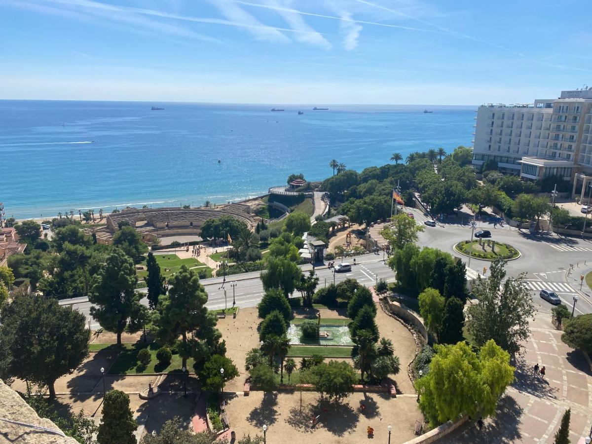 Atico Con Terraza Centro De Tarragona, Mi Refugio Appartement Buitenkant foto